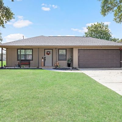 265 Cherry Ln, Bridge City, TX 77611