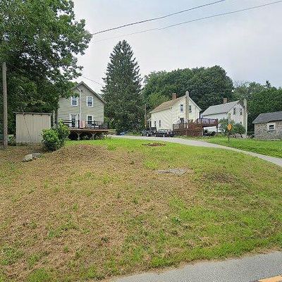 27 Bitgood Vlg, Moosup, CT 06354