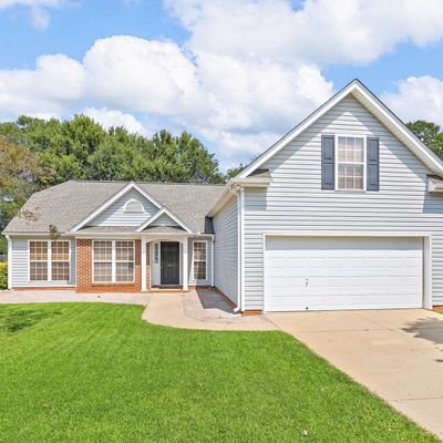 323 E Rustling Leaves Ln, Roebuck, SC 29376