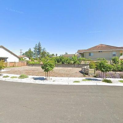 325 Cecile Ct, Napa, CA 94558