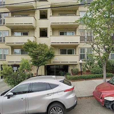 325 Lenox Ave #103, Oakland, CA 94610