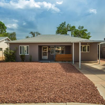 326 Washington St Ne, Albuquerque, NM 87108