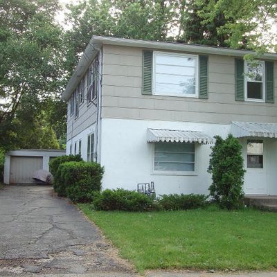 335 N Pine St, Janesville, WI 53548