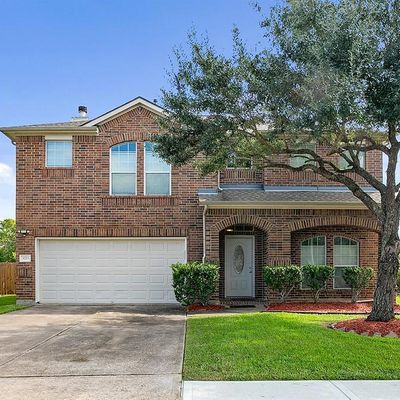 3515 Cypress Village Dr, Pearland, TX 77584