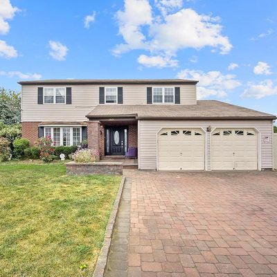 3601 Peach Tree Ln, Bensalem, PA 19020