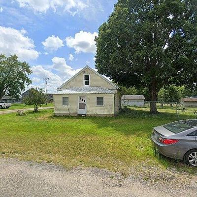 310 E Dubuque St, Quasqueton, IA 52326