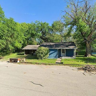 314 W Weatherford St, Weatherford, TX 76086