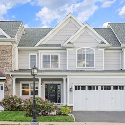 32 Park View Dr, Warren, NJ 07059