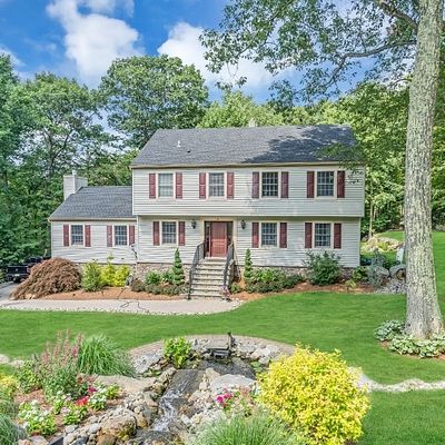 4 Joan Dr, Stanhope, NJ 07874