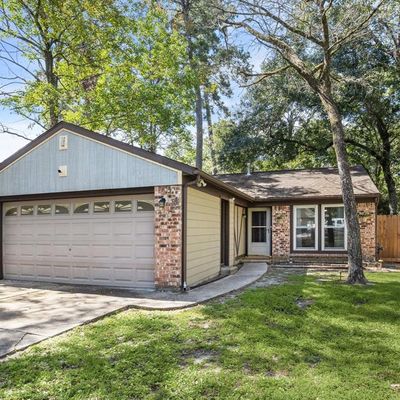 4 Redberry Ct, Spring, TX 77381