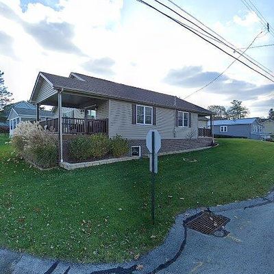 403 9 Th Ave, Beaver Falls, PA 15010