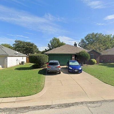 405 Dakota Dr, Joshua, TX 76058