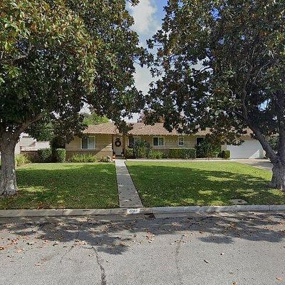 4066 Tenango Rd, Claremont, CA 91711