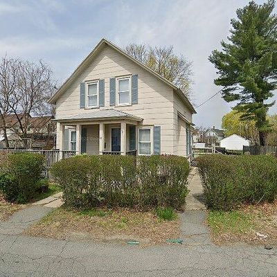 41 Devine Ave, Lowell, MA 01852