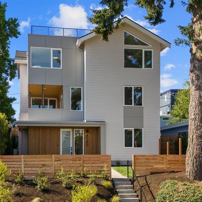 4145 51 St Ave Sw, Seattle, WA 98116