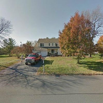 42 Reading Rd, Flemington, NJ 08822