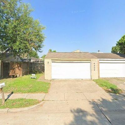 4202 Boone Rd, Houston, TX 77072