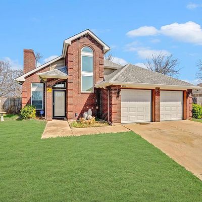 4212 Maryanne Pl, Haltom City, TX 76137