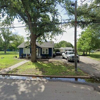 425 8 Th St, Somerville, TX 77879