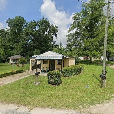 4305 Allen St, Greenwood, FL 32443