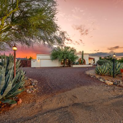 4310 N Alvernon Way, Tucson, AZ 85718