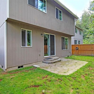 3649 Nimitz Ln, Bremerton, WA 98310