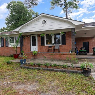 3705 E King George Dr, Florence, SC 29506