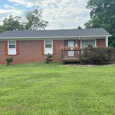 380 Sunset Dr, Pacolet, SC 29372