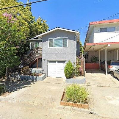 3907 Midvale Ave, Oakland, CA 94602