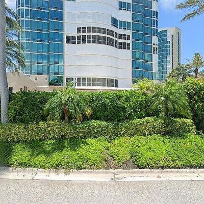 3971 Gulf Shore Blvd N #301, Naples, FL 34103