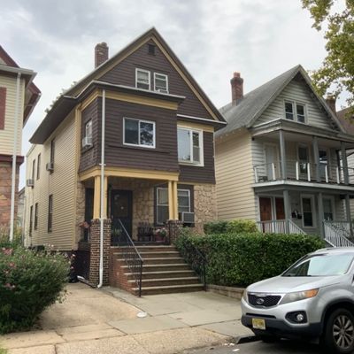 484 Norwood St, East Orange, NJ 07018