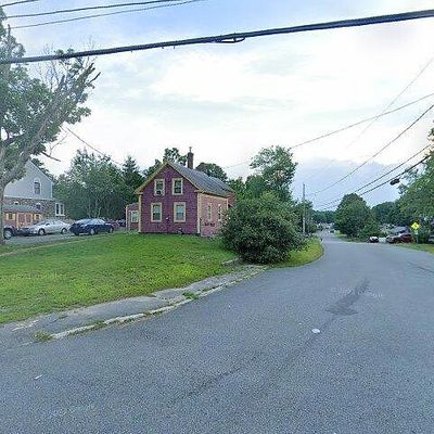 484 S Franklin St, Holbrook, MA 02343