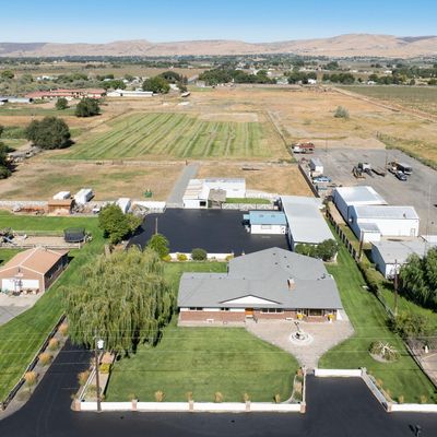 4905 Bell Rd, Yakima, WA 98901