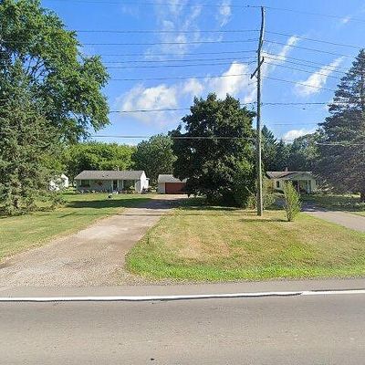 4937 White Lake Rd, White Lake, MI 48383