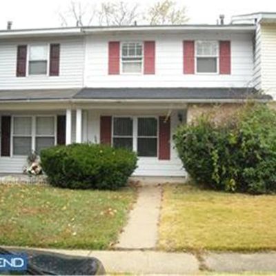 5 Manor Ct, Sicklerville, NJ 08081