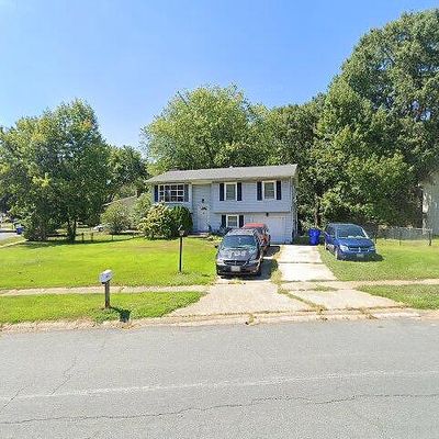 50 Garner Ave, Waldorf, MD 20602