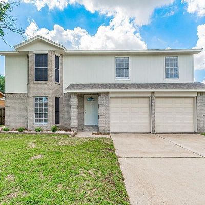 5021 Meadow Crest St, La Porte, TX 77571