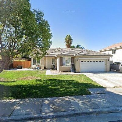 437 Winthrop Dr, Hemet, CA 92544