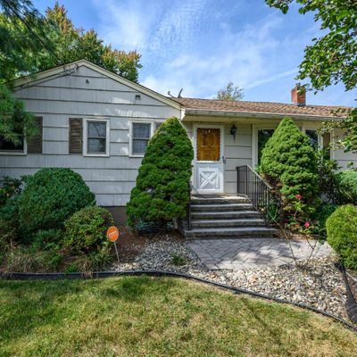 440 Whittier Ave, Piscataway, NJ 08854