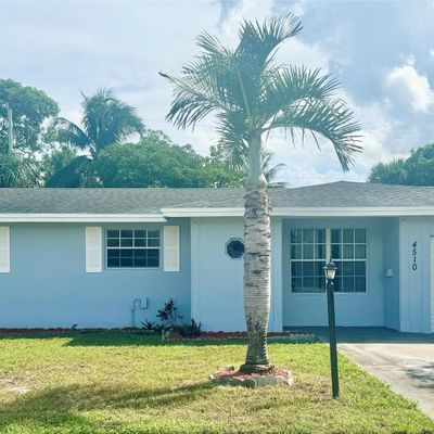 4510 Nw 32 Nd Ct, Lauderdale Lakes, FL 33319