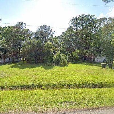 4538 Benlocke Rd, Jacksonville, FL 32210