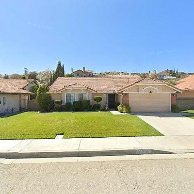 4620 Grandview Dr, Palmdale, CA 93551