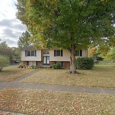 576 Cromwell Way, Lexington, KY 40503