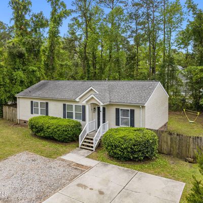 5912 Camelot Ct, Wilmington, NC 28409