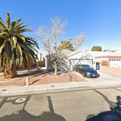 6040 Orange Hill Dr, Las Vegas, NV 89142