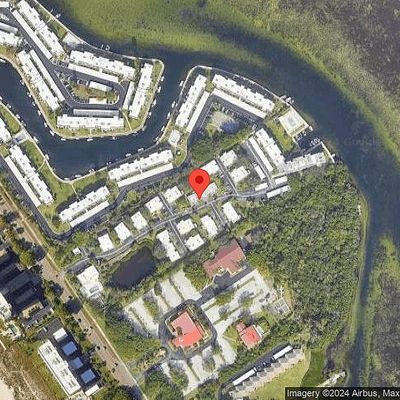 605 Sutton Pl #203, Longboat Key, FL 34228