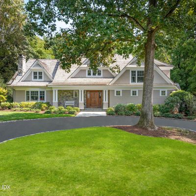 61 Indian Head Rd, Riverside, CT 06878