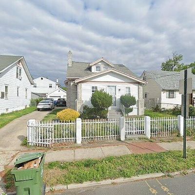 615 W Broad St, Palmyra, NJ 08065