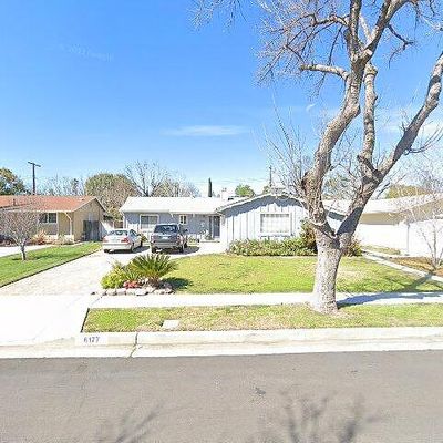 6177 Kenwater Ave, Woodland Hills, CA 91367