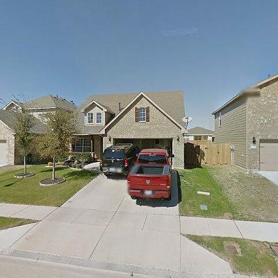 624 Hidden Dale Dr, Fort Worth, TX 76140